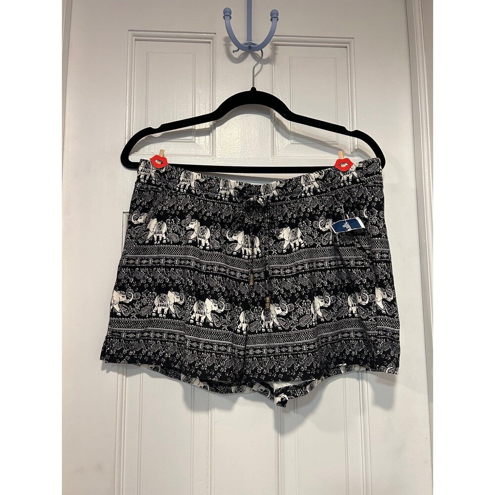 Black and White Elephant Printed Shorts